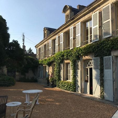 Chambres D'Hotes Le Clos De Bonneval Saint-Jean-de-Thouars Extérieur photo